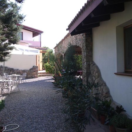 Agriturismo Rocce Bianche Guest House Arbus Exterior photo